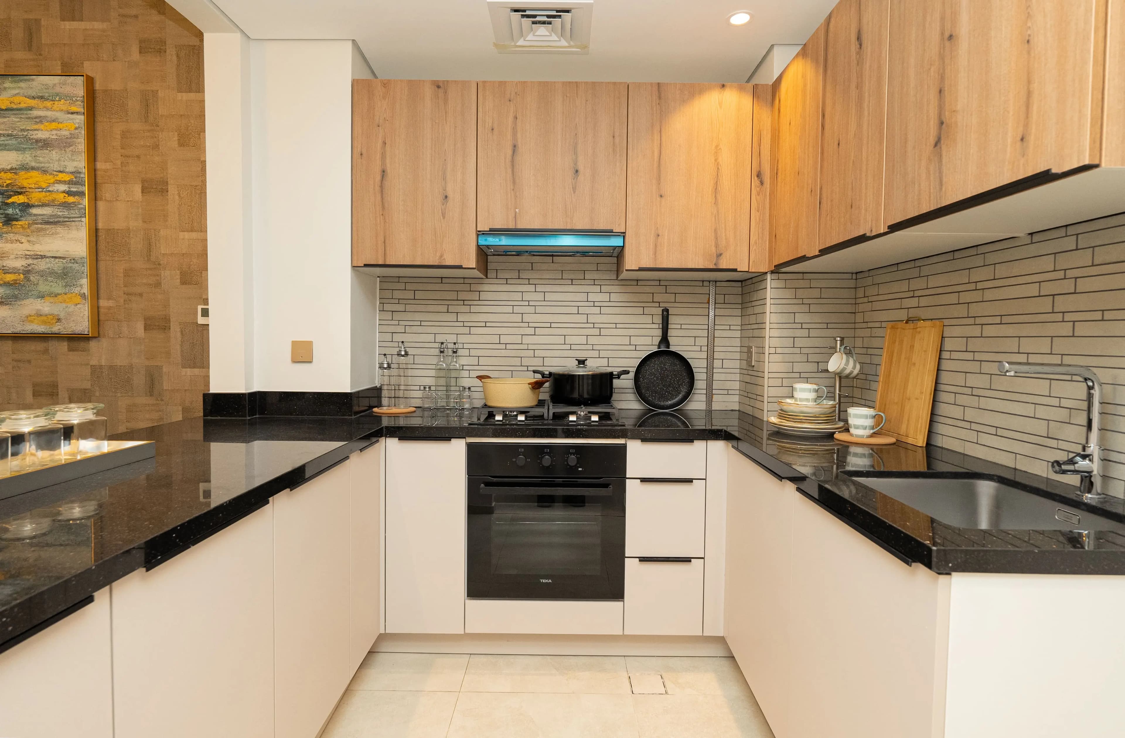 Eleganz - Kitchen Interior | Danube Properties