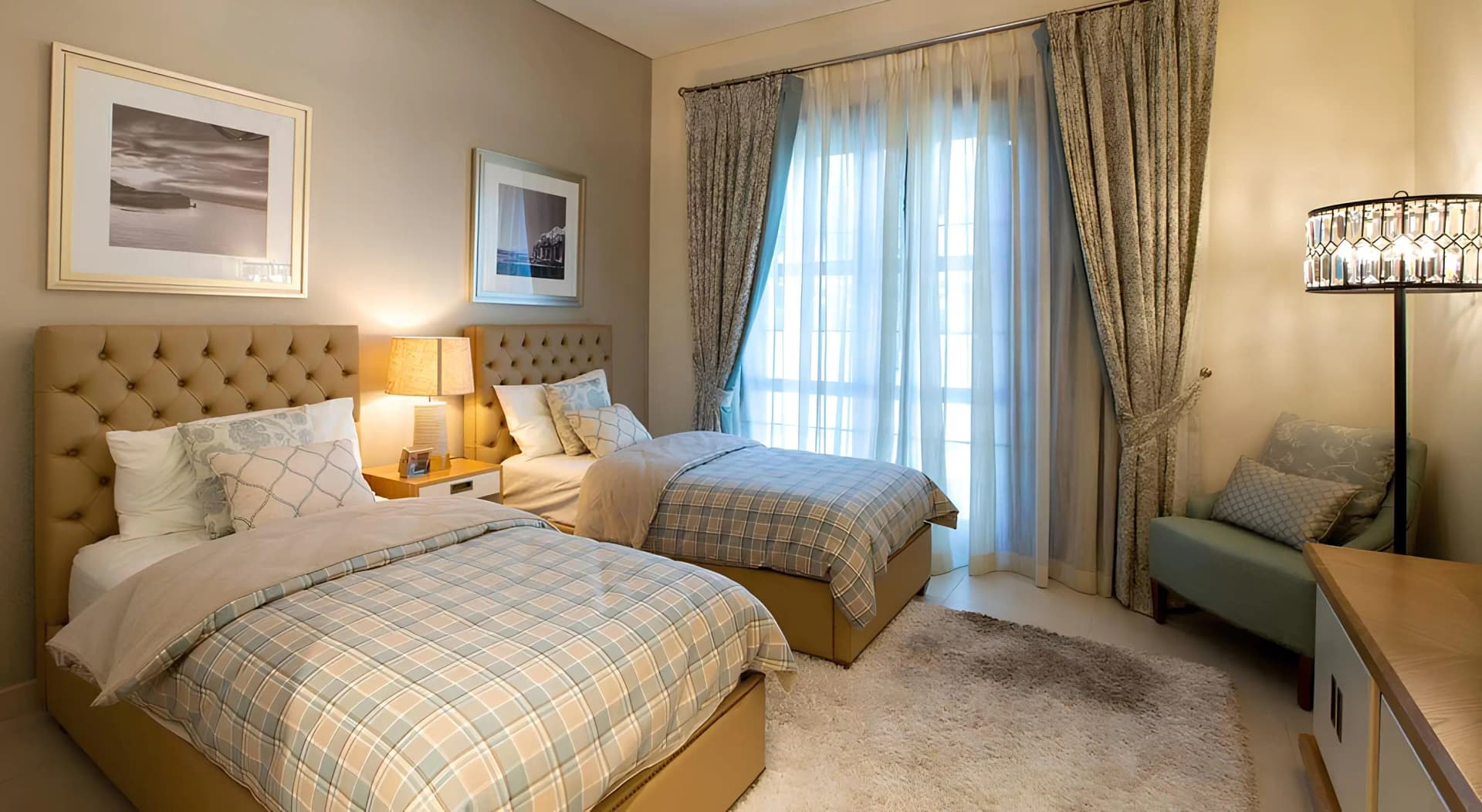 NAKHEEL PROPERTIES "Qamar Badr"